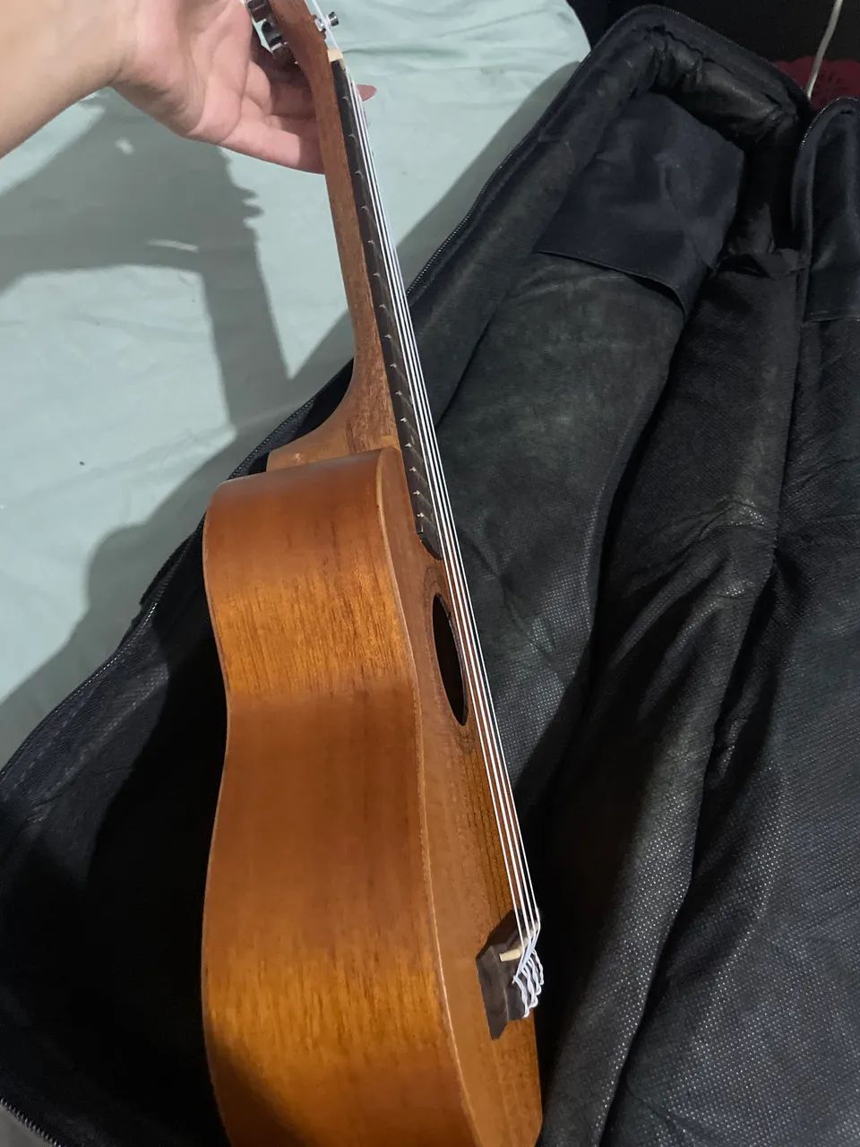 Ukulele shelby SU-21M STNT  usado e com capa  - Foto 3