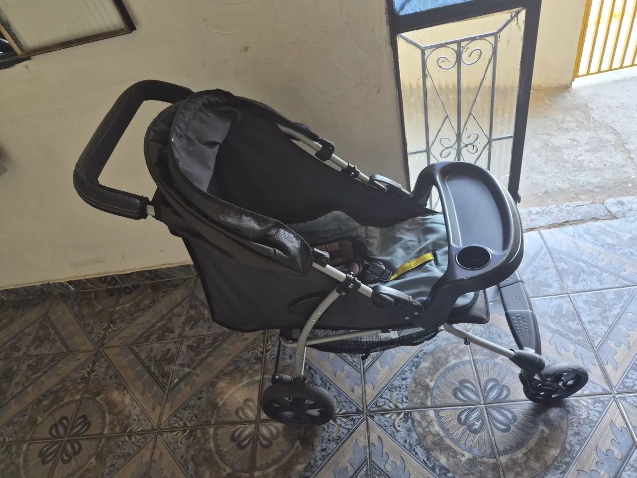 Vendo carrinho de bebê  - Foto 5