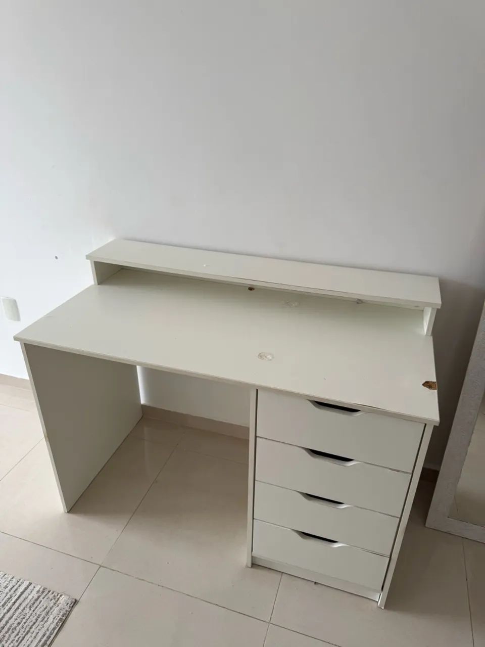 Escrivaninha ou Penteadeira com Gavetas 