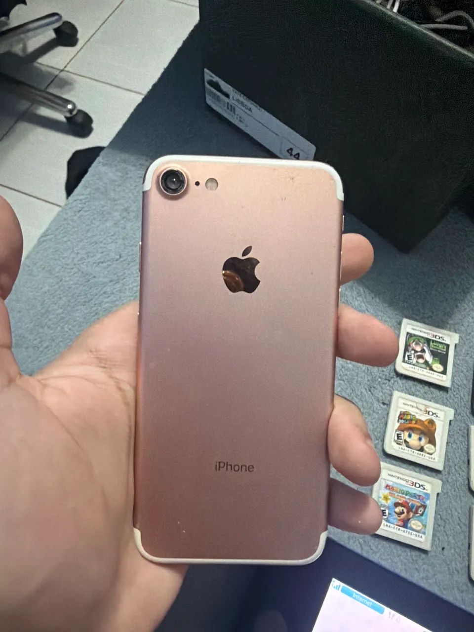 Iphone 7 rose com avarias - Foto 2