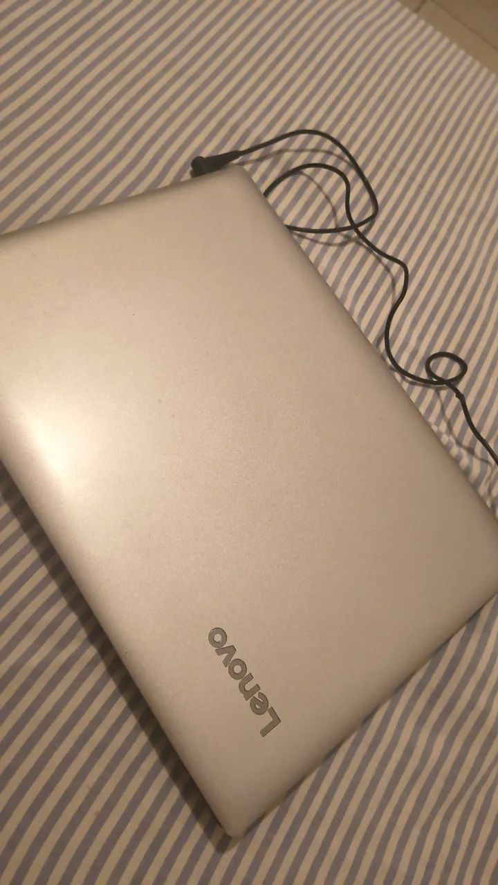 Notebook Lenovo  - Foto 2