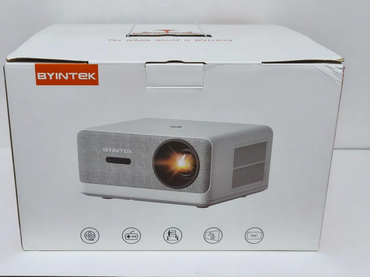 Projetor BYINTEK LOVE U14 Full HD 108OP Suporte 4K Inteligente 