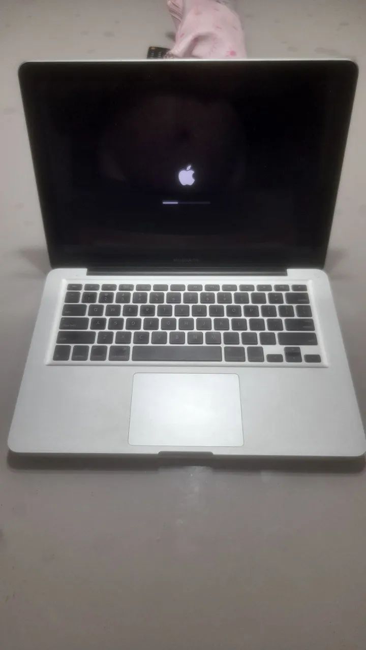 Macbook Pro 13 - Intel i5 - Ssd 256GB - 16GB memória - Notebooks