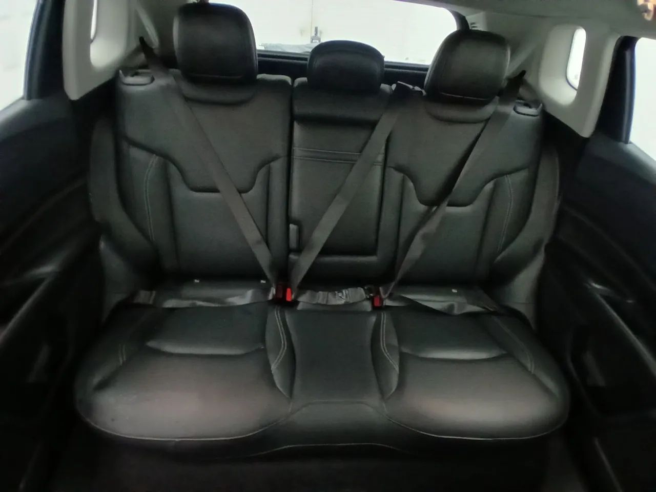 Jeep Compass LONG. T270 1.3 TB 4x2 Flex Aut., foto 18 de 18