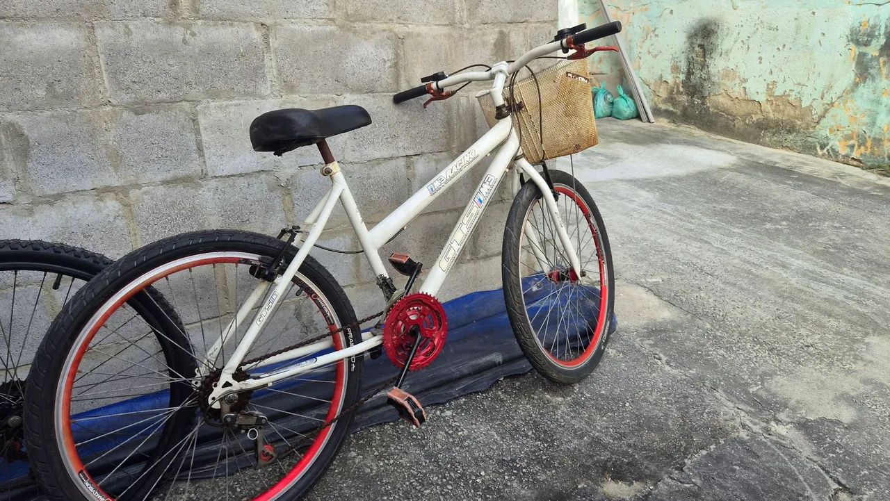 Bicicleta com cestinha - Foto 2