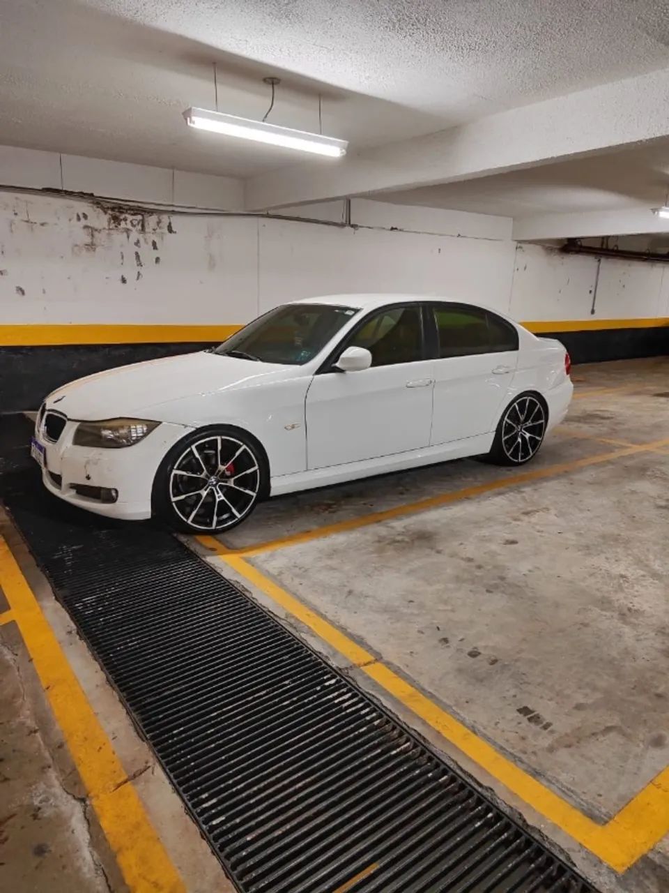 BMW 320I A 2011 - Foto 2