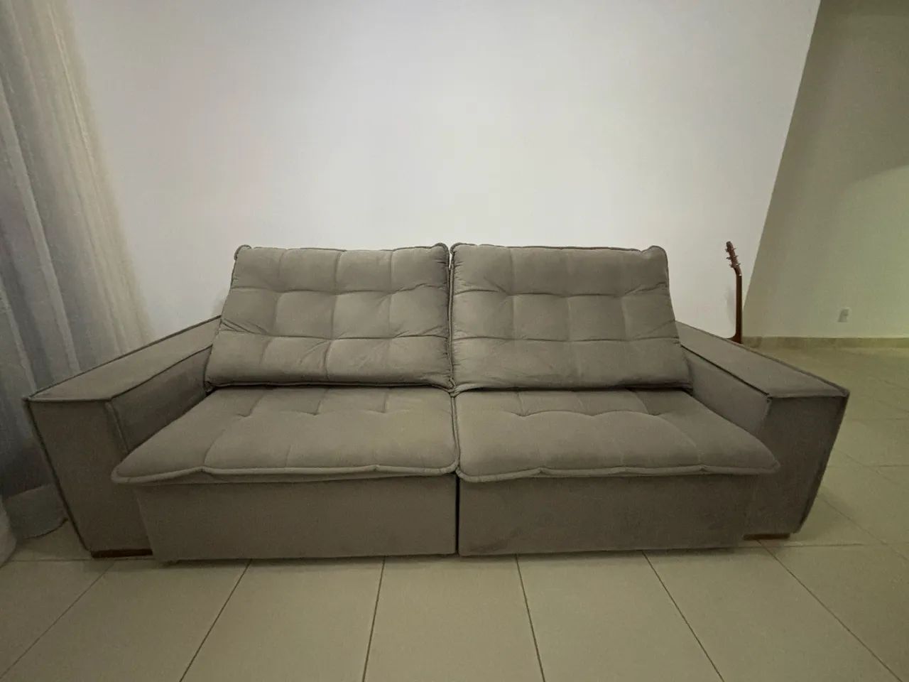 Sofá grande 4 lugares - Foto 4