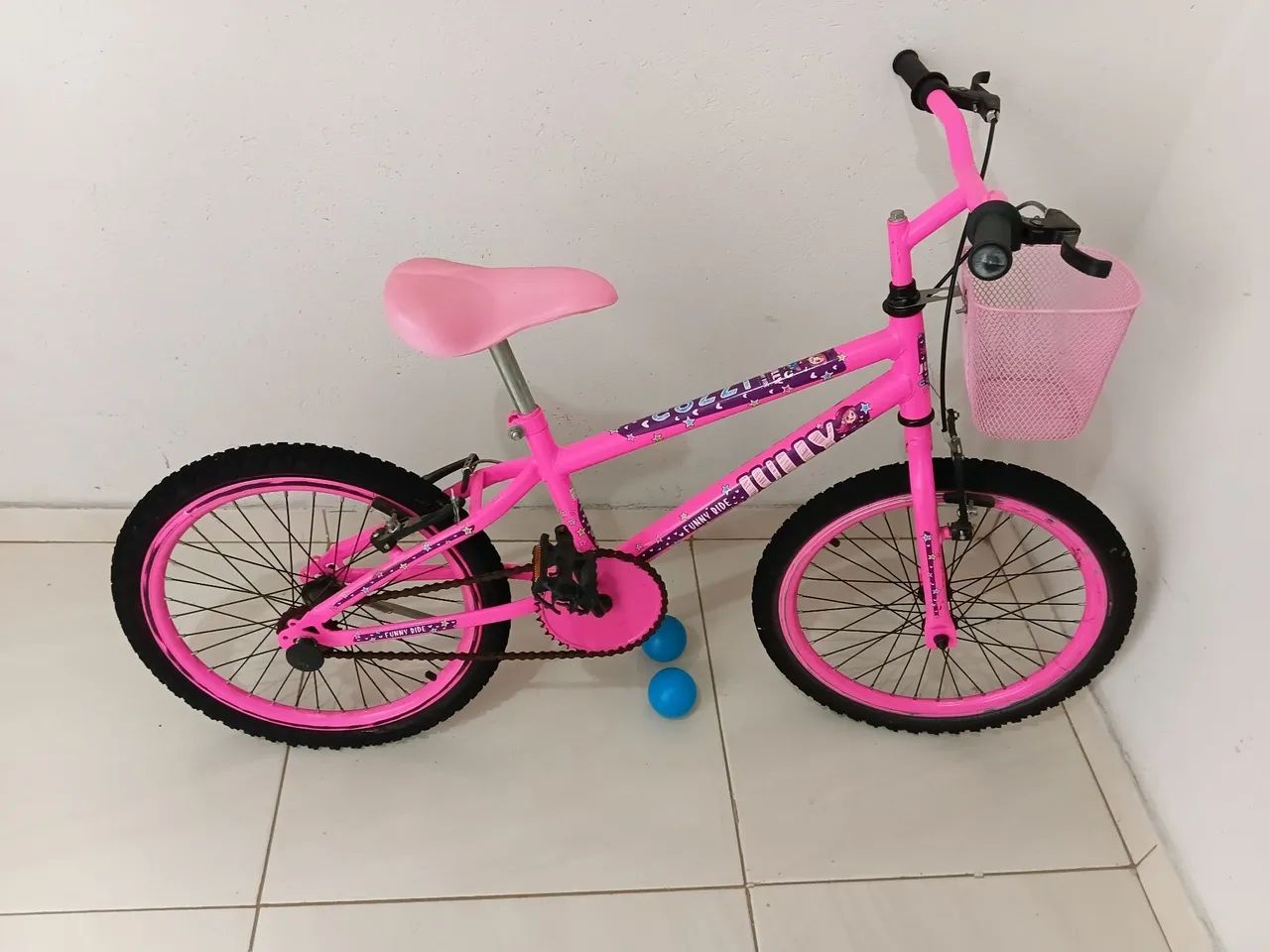 Bicicleta pra criança nova 