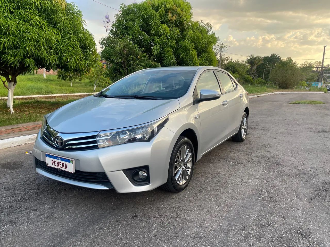 Toyota Corolla XEI 2.0 Flex 16V Aut. 2016 - Foto 2
