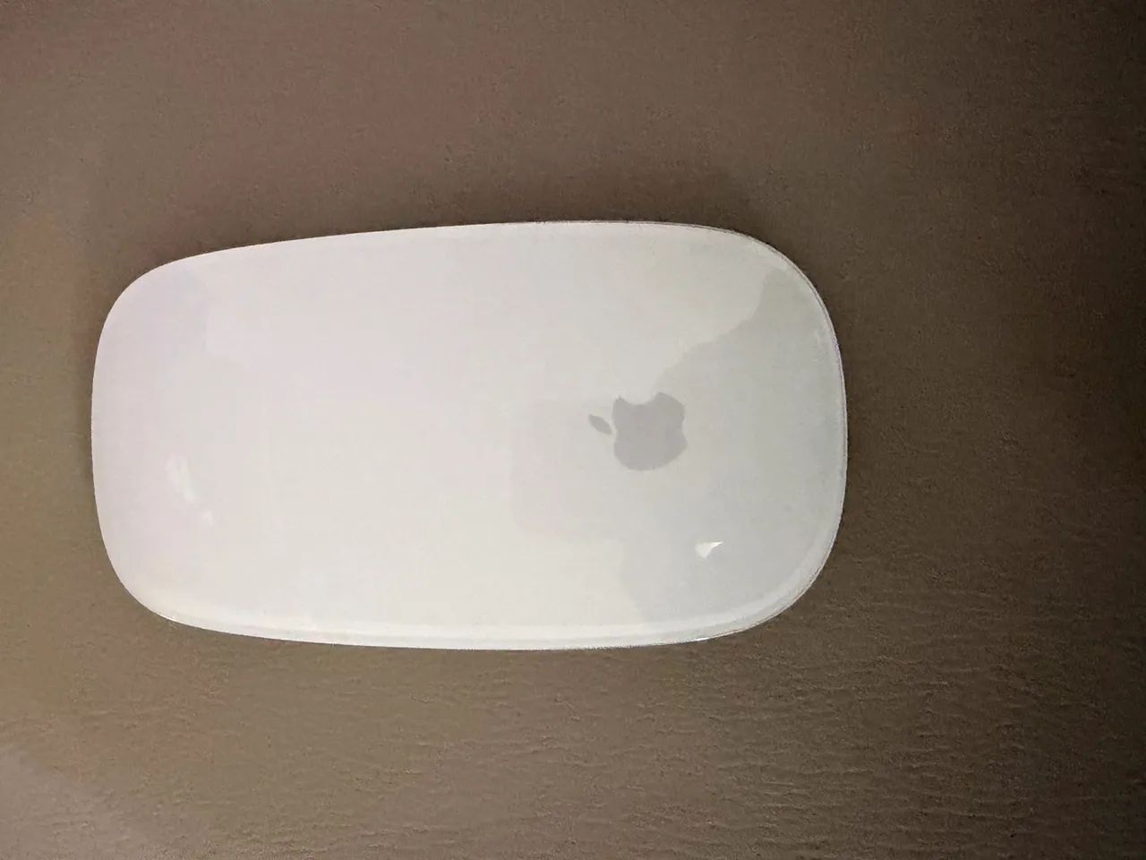 Magic Mouse Apple 3 inoperante 