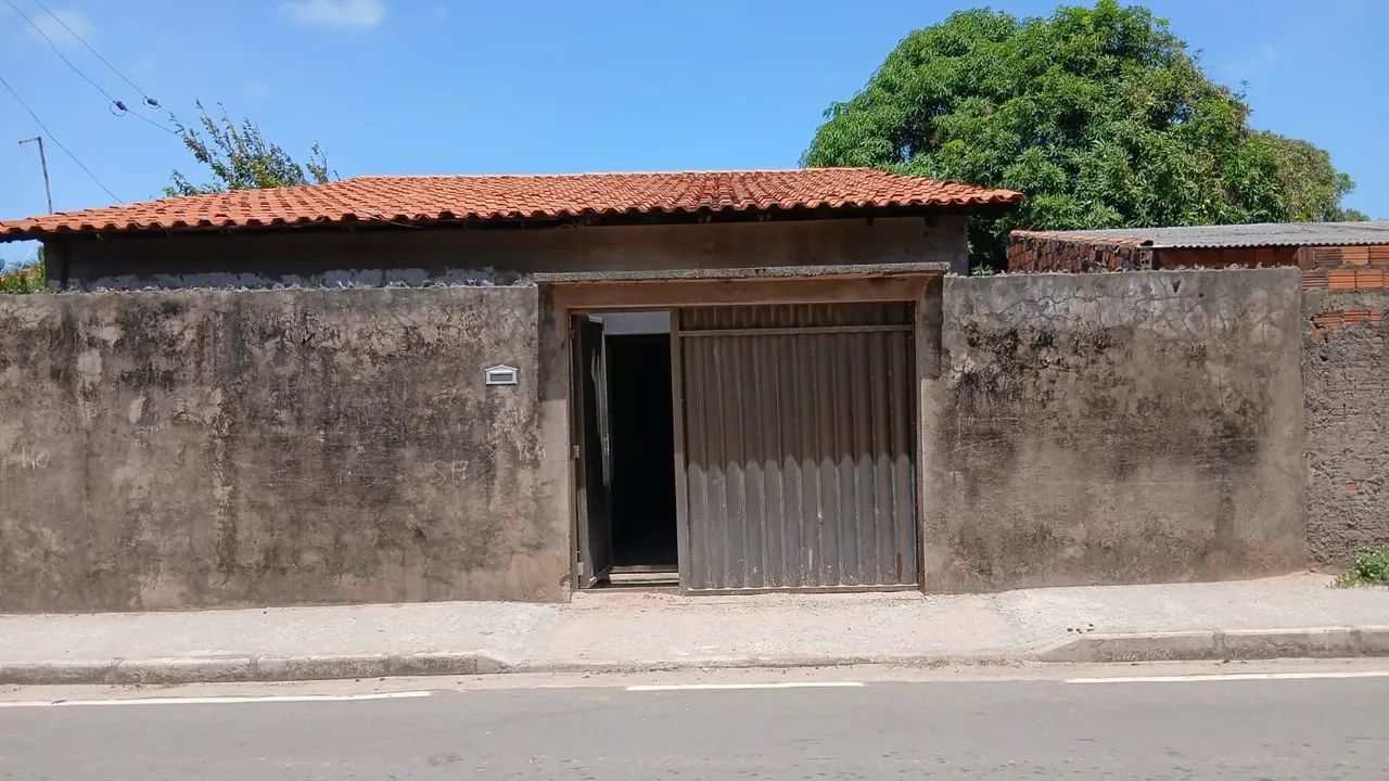 VENDE-SE NA RAPOSA- VILA MARESIA