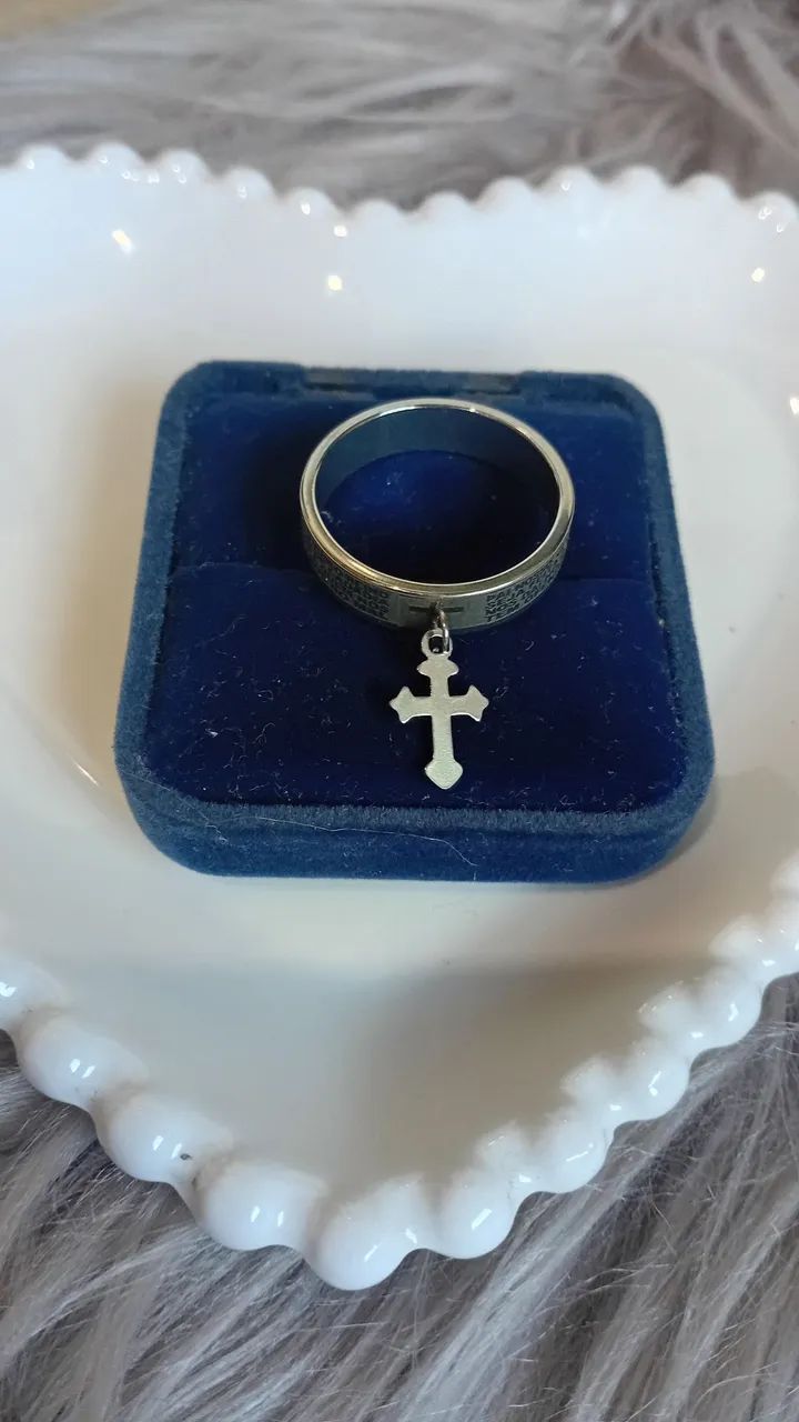 Anel masculino de aço inox com pai nosso e com Cruz - Foto 2