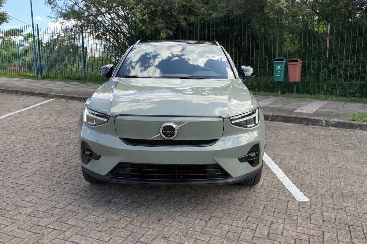 Volvo Xc40 Twin Ultimate (elétrico) 2023 2023