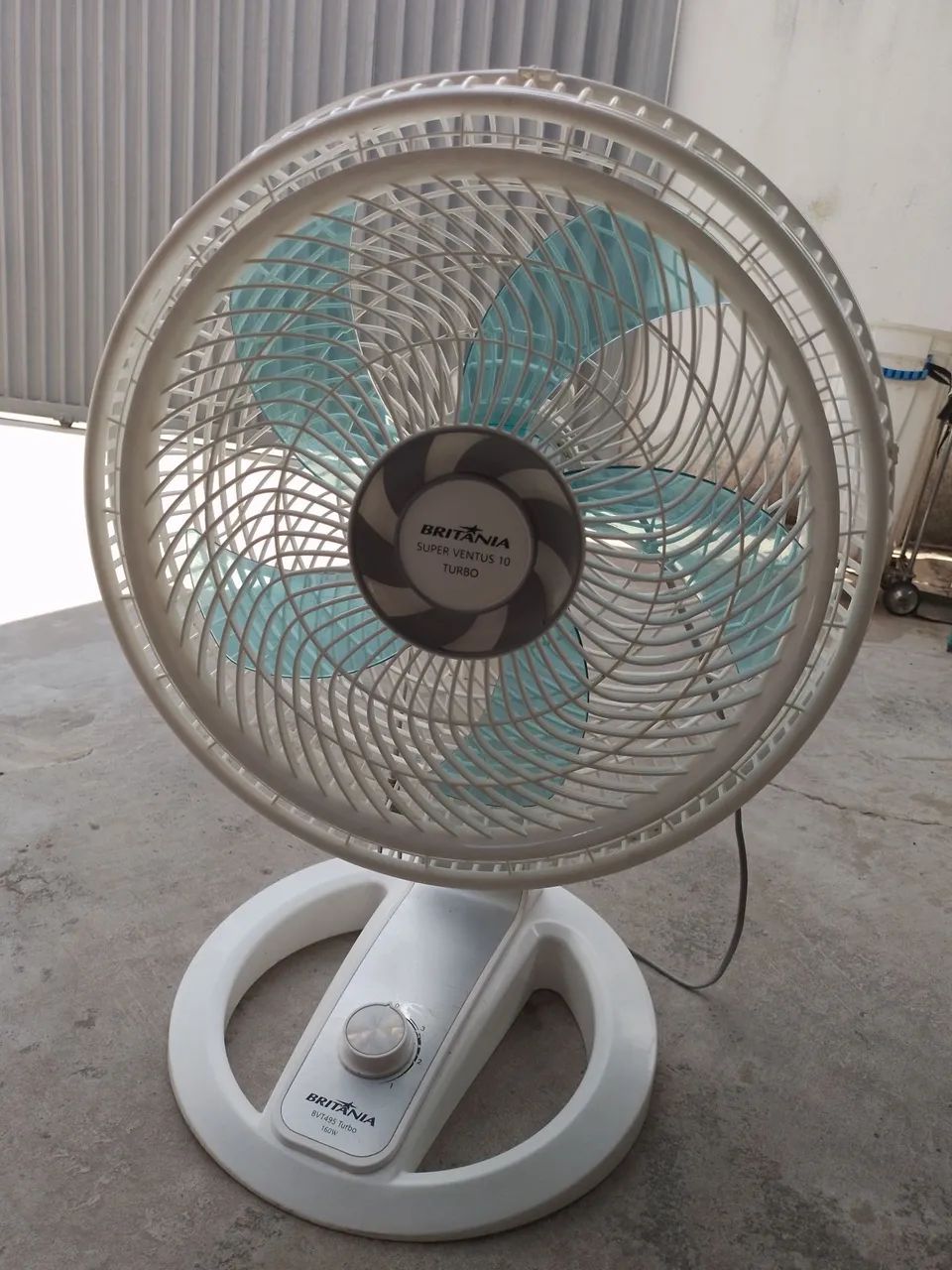 Ventilador de mesa Britânia USADO/NÃO ENTREGAMOS!!