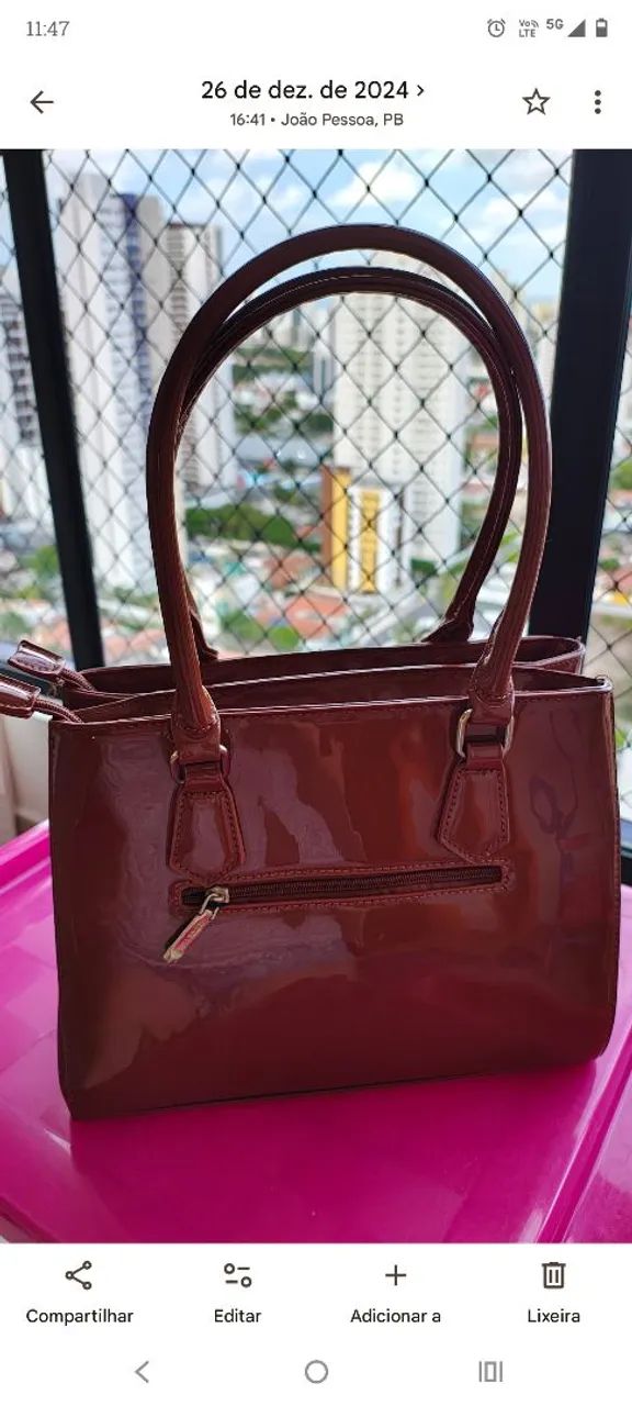 Bolsa envernizada de ombro  - Foto 2
