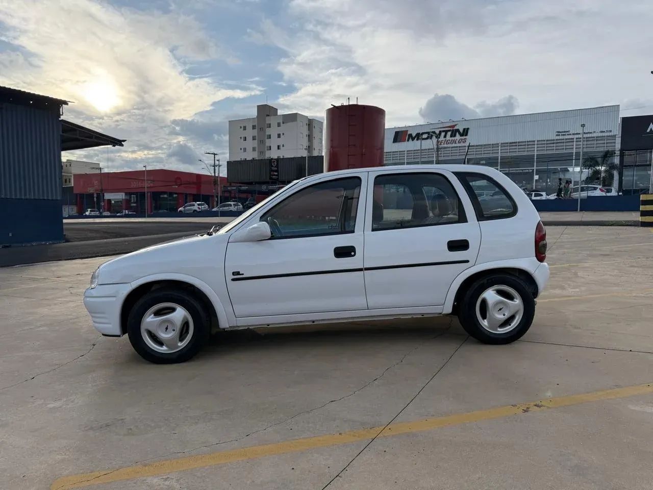 Chevrolet Corsa GL 1.6 MPFI / 1.4 EFI 2P E 4P 1996 - Foto 5