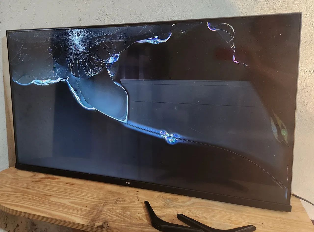 Smart TV TCL 40 polegadas para conserto ou peças  - Foto 3