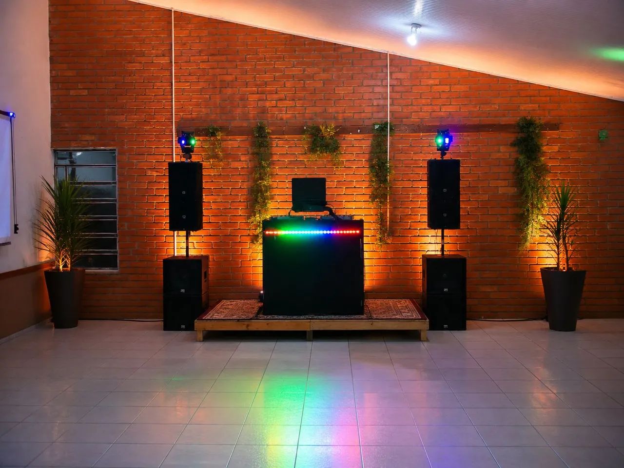 DJ, som e iluminação para seu evento  - Foto 5