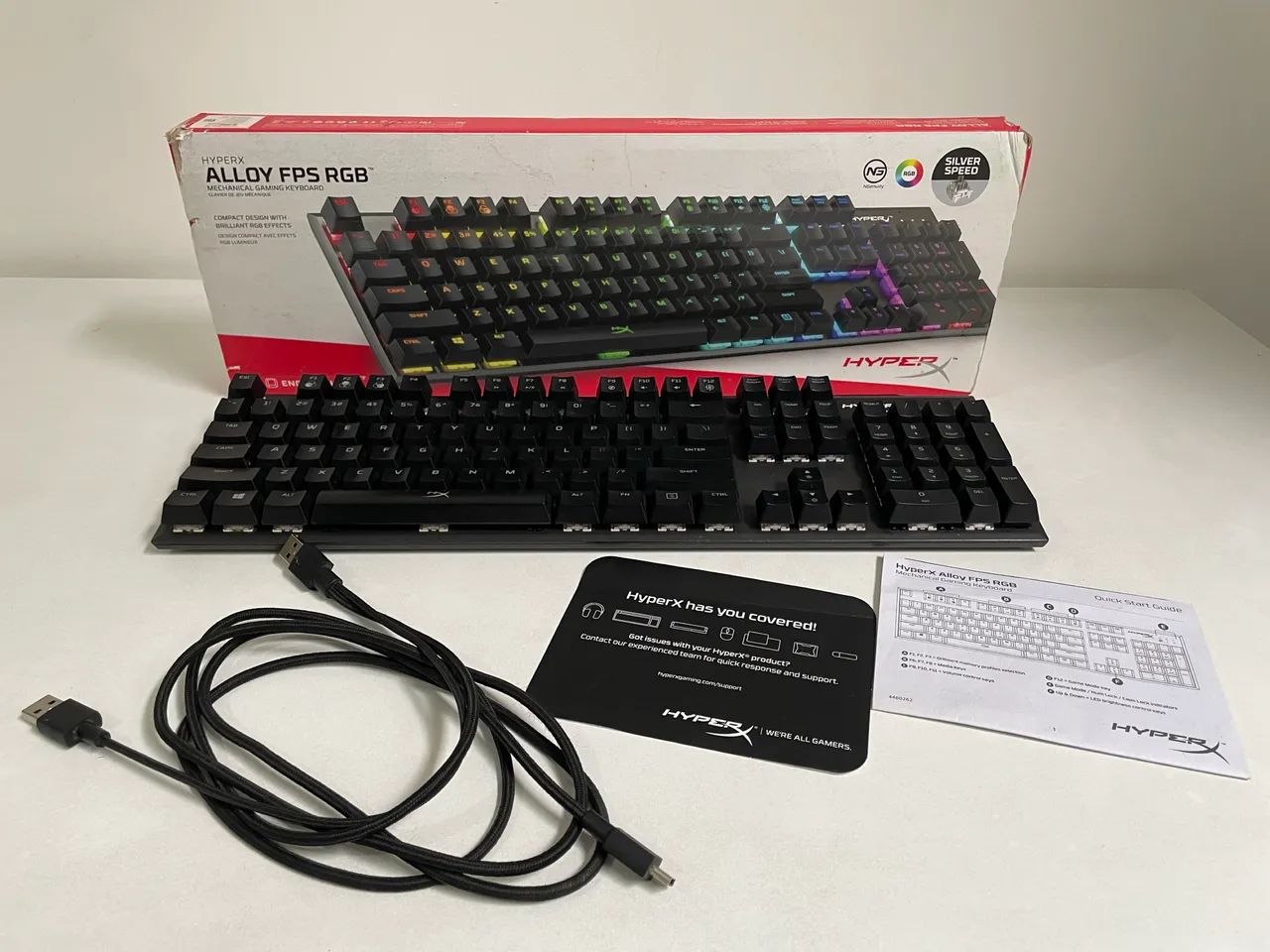 Teclado Gamer HyperX Alloy FPS RGB Mecânico