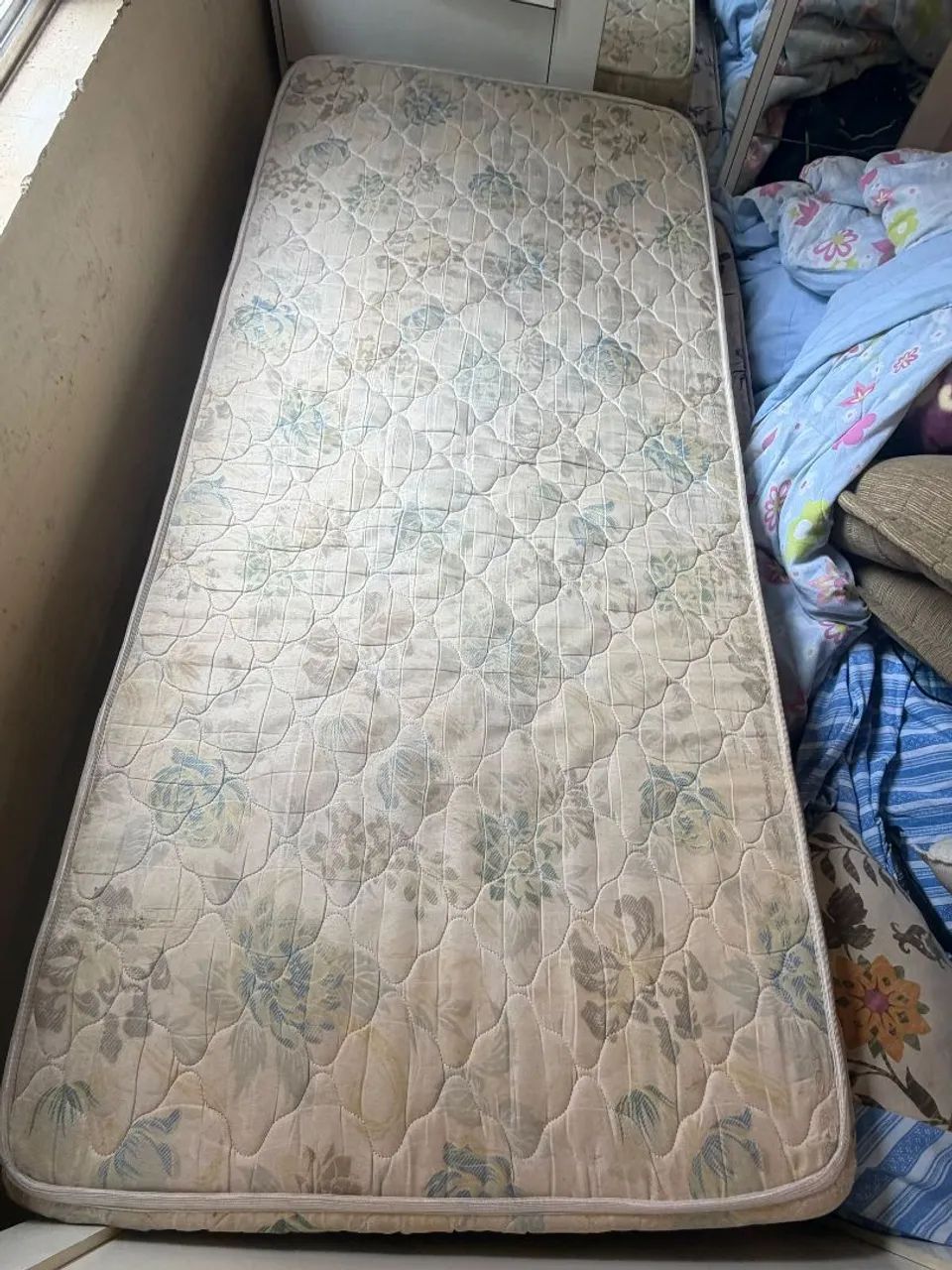 Cama juvenil branca, com colchão  - Foto 4