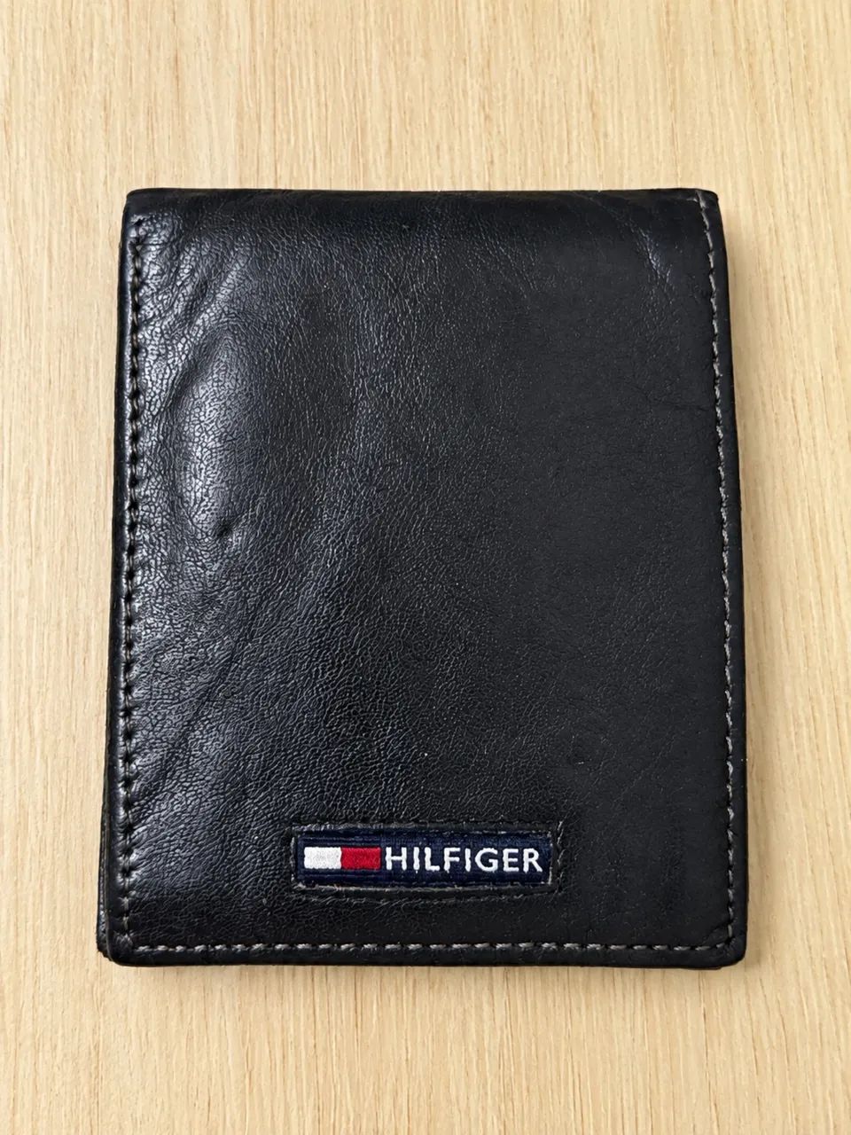 Carteira Tommy Hilfiger em Couro