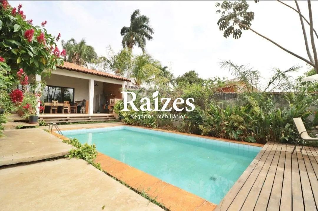 Casa com 3 Suítes e Piscina no Cidade Jardim em Uberlândia - Foto 3