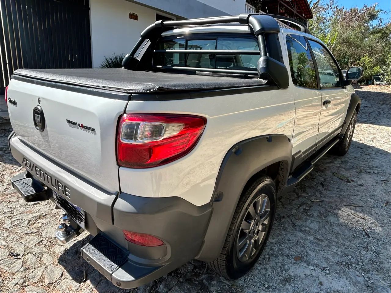 Fiat Strada Adventure1.8/ 1.8 Locker Flex CD 2014 - Foto 4
