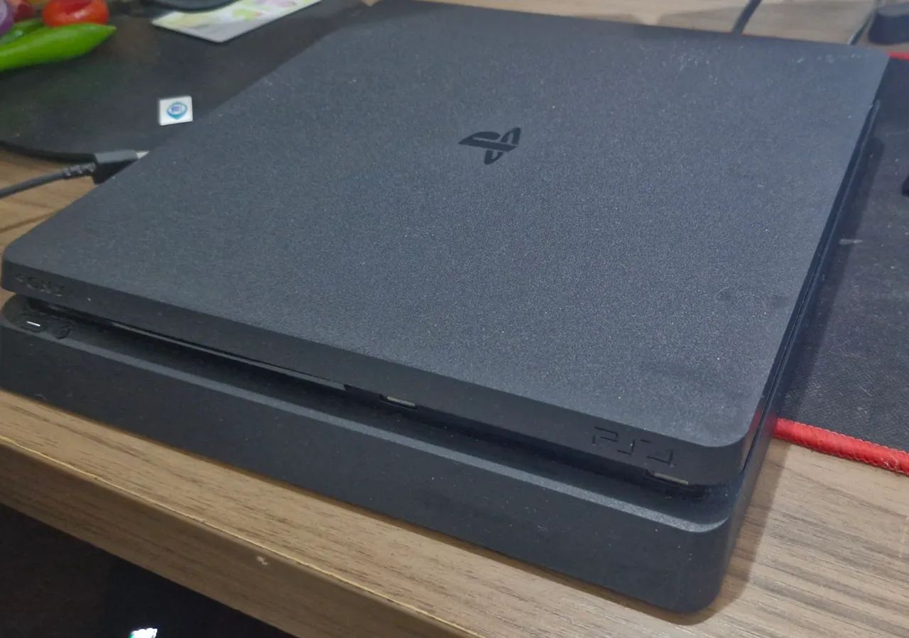 PS4 slim 1TB - Foto 3