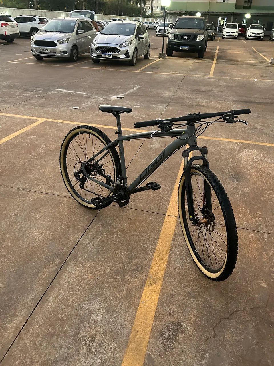 Bicicleta aro 29 oggi  - Foto 3