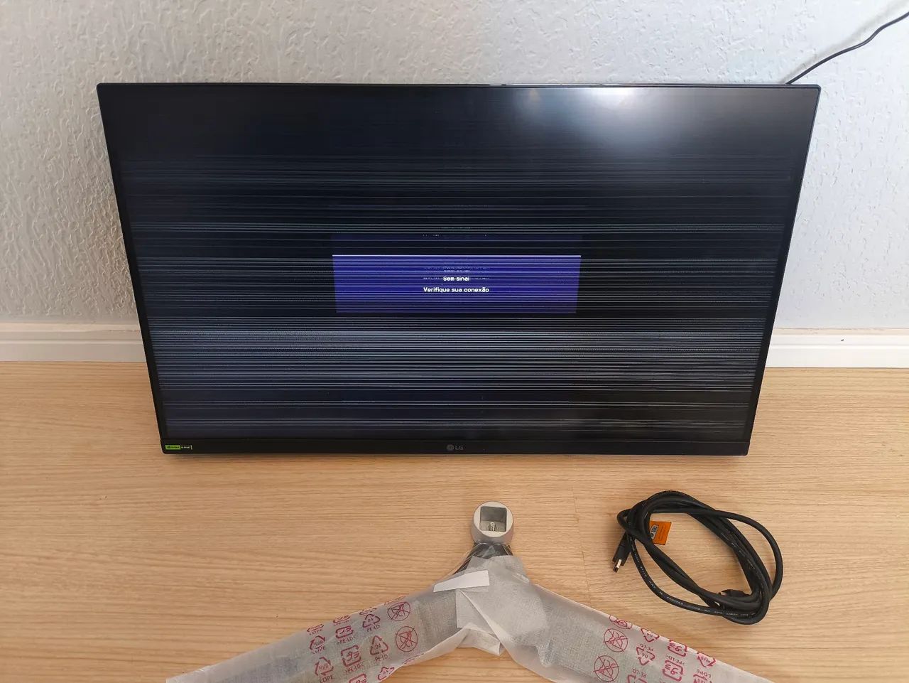 Monitor LG ultragear 27 polegadas com defeito  - Foto 5