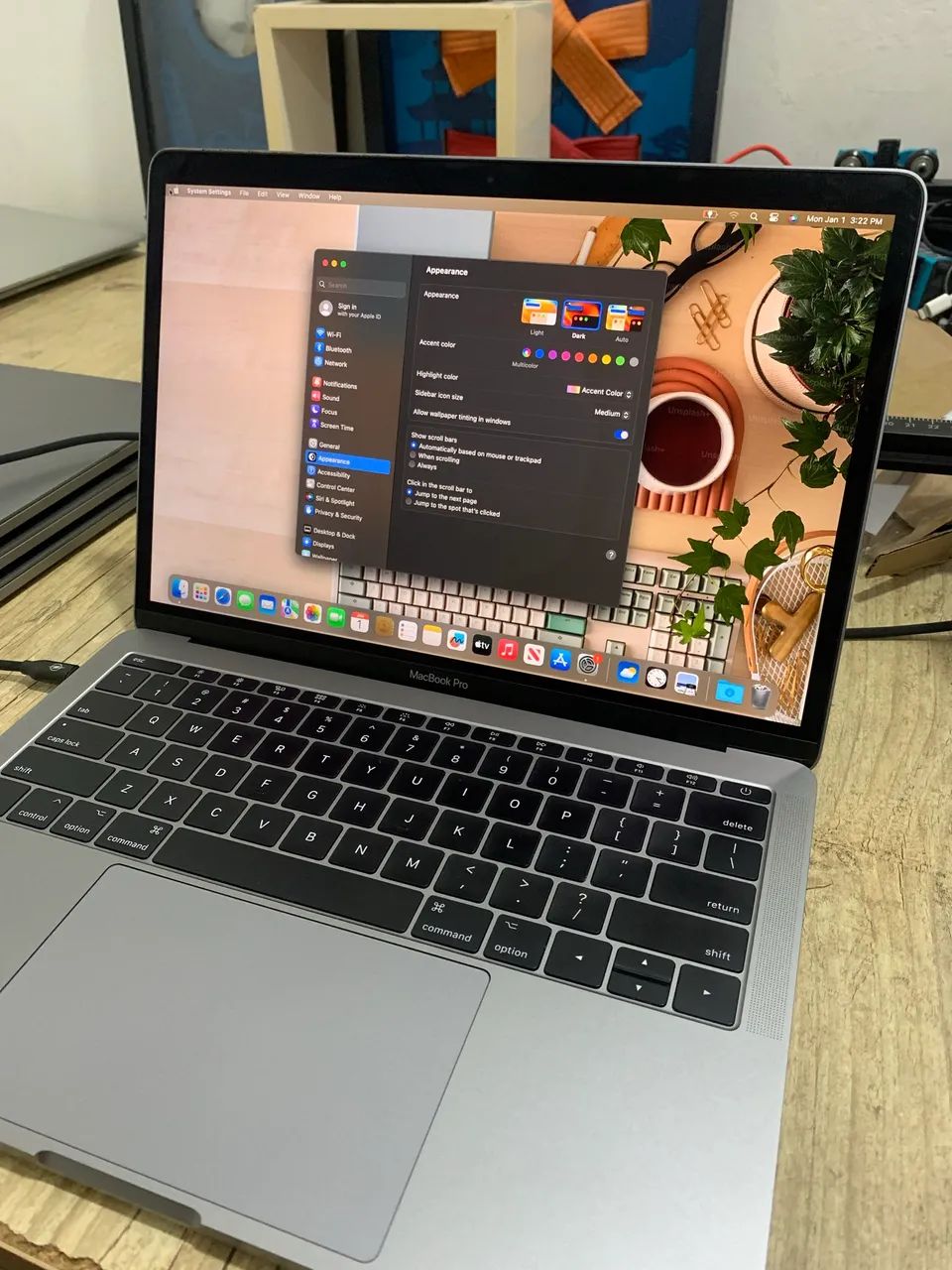 MacBook Pro retina 2017 Core I5 8Gb ram SSD - Notebooks - Damas