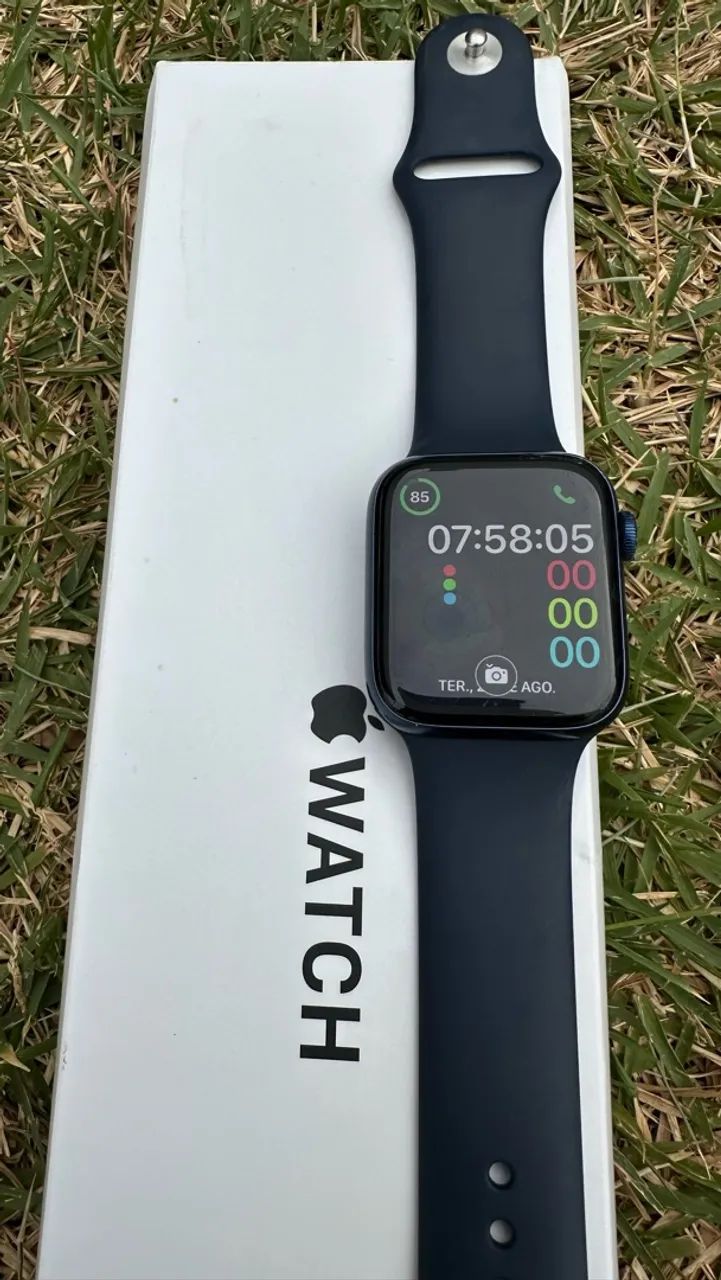 APPLE WATCH SÉRIE 6 com 15 pulseiras
