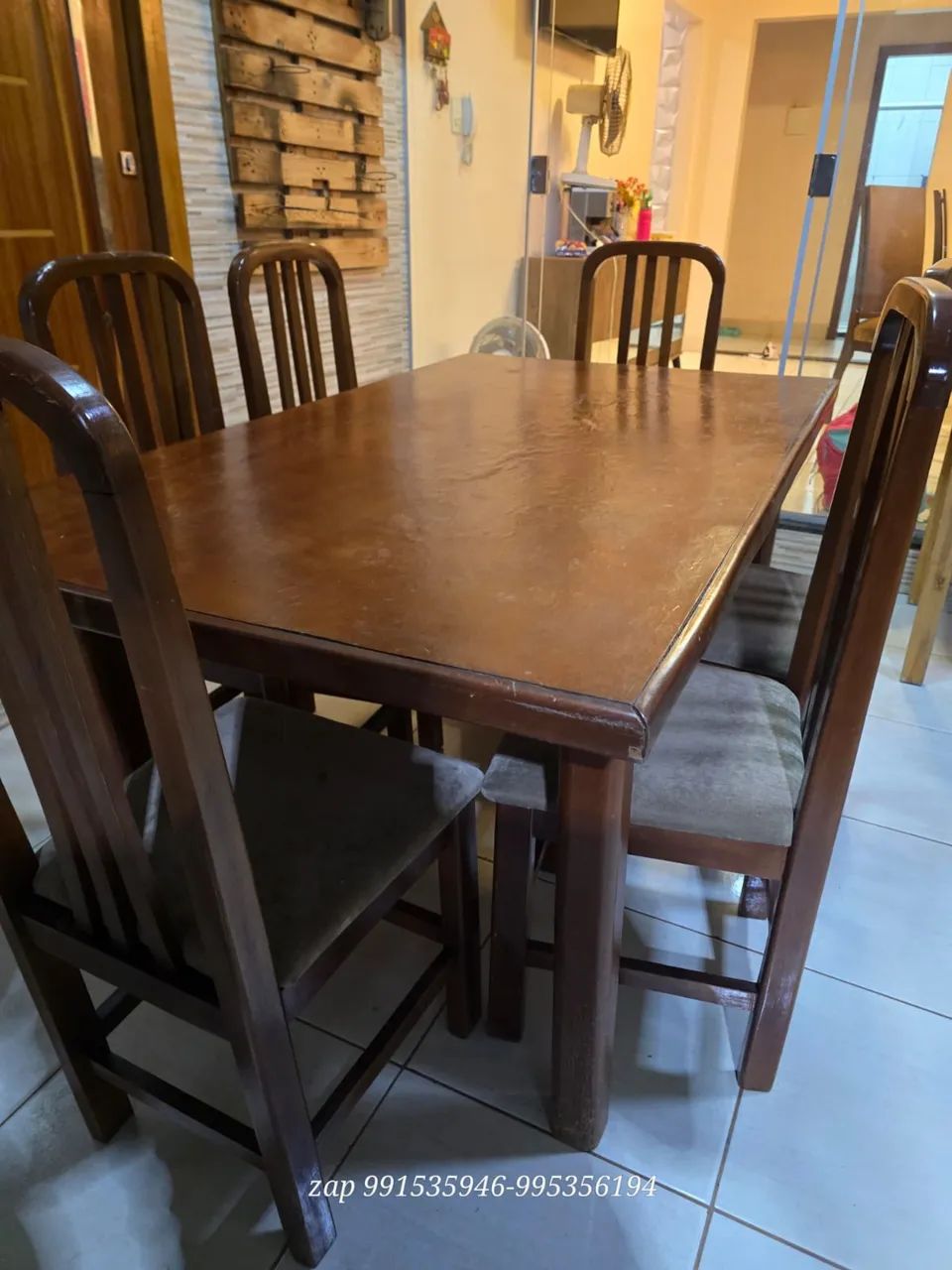 Mesa com 6 cadeiras  - Foto 2