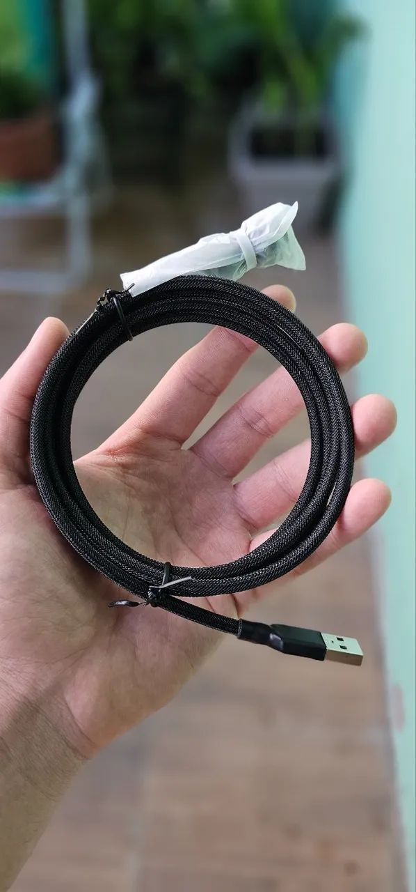 (SEMI-NOVO) VENDO CABO COILED PARA TECLADO MECANICO DA MARCA LANO