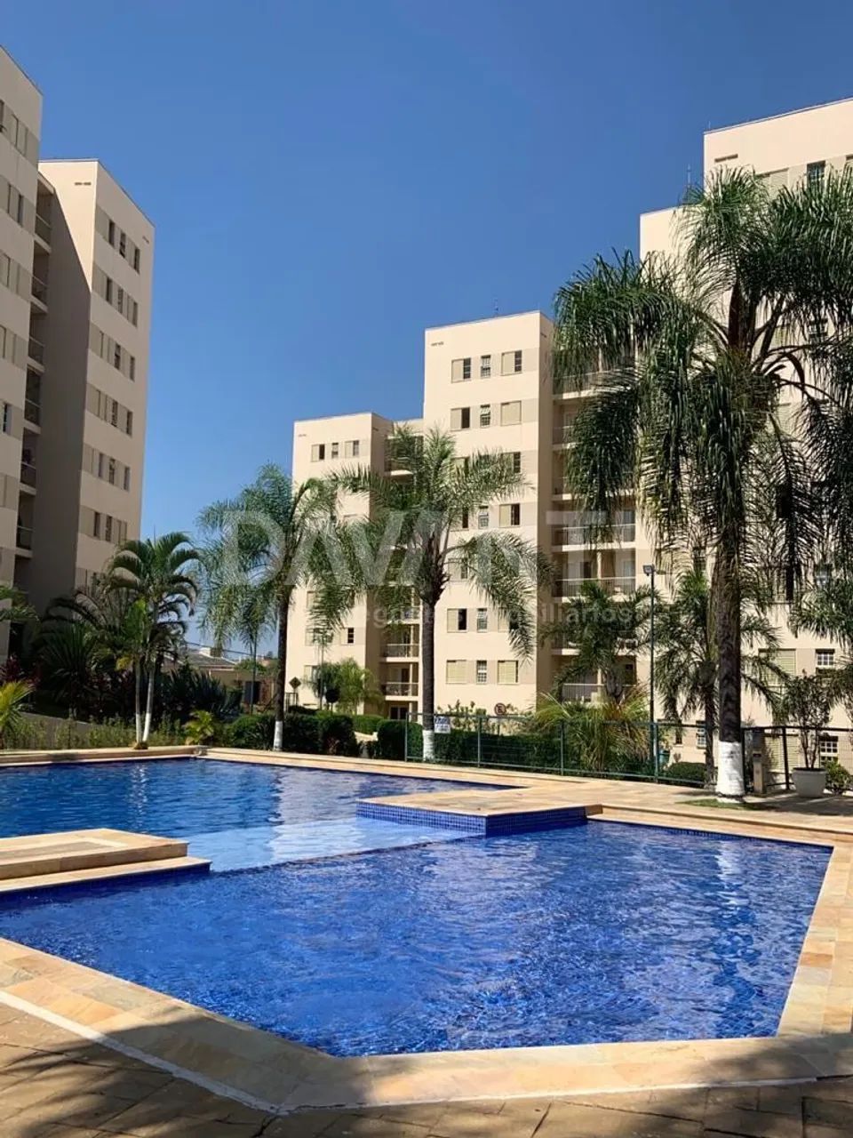 APARTAMENTO 3 DORMITÓRIOS SENDO 1 SUÍTE COM 2 VAGAS DE GARAGEM COBERTAS. - Foto 4