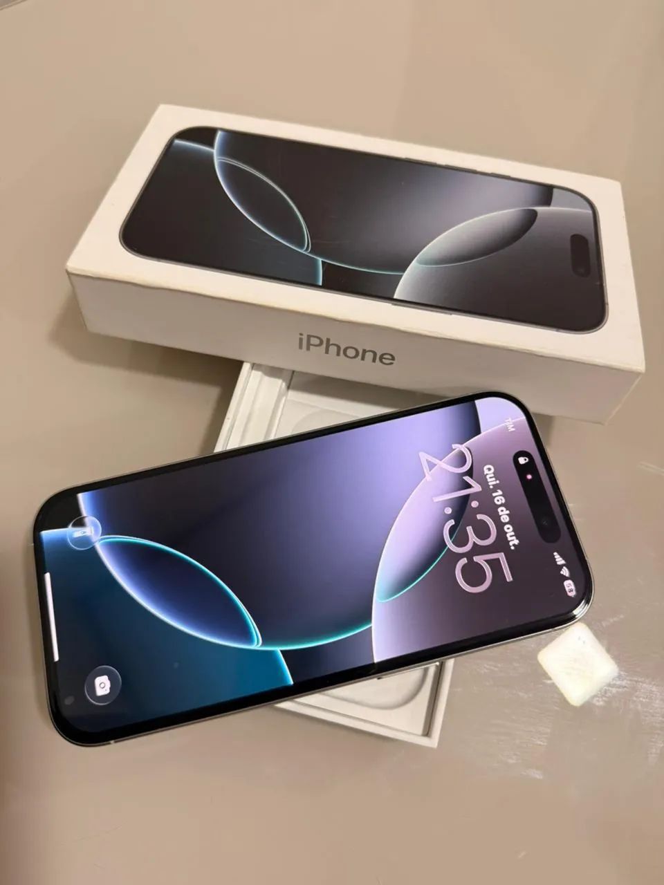 Iphone 16 pro  - Foto 2