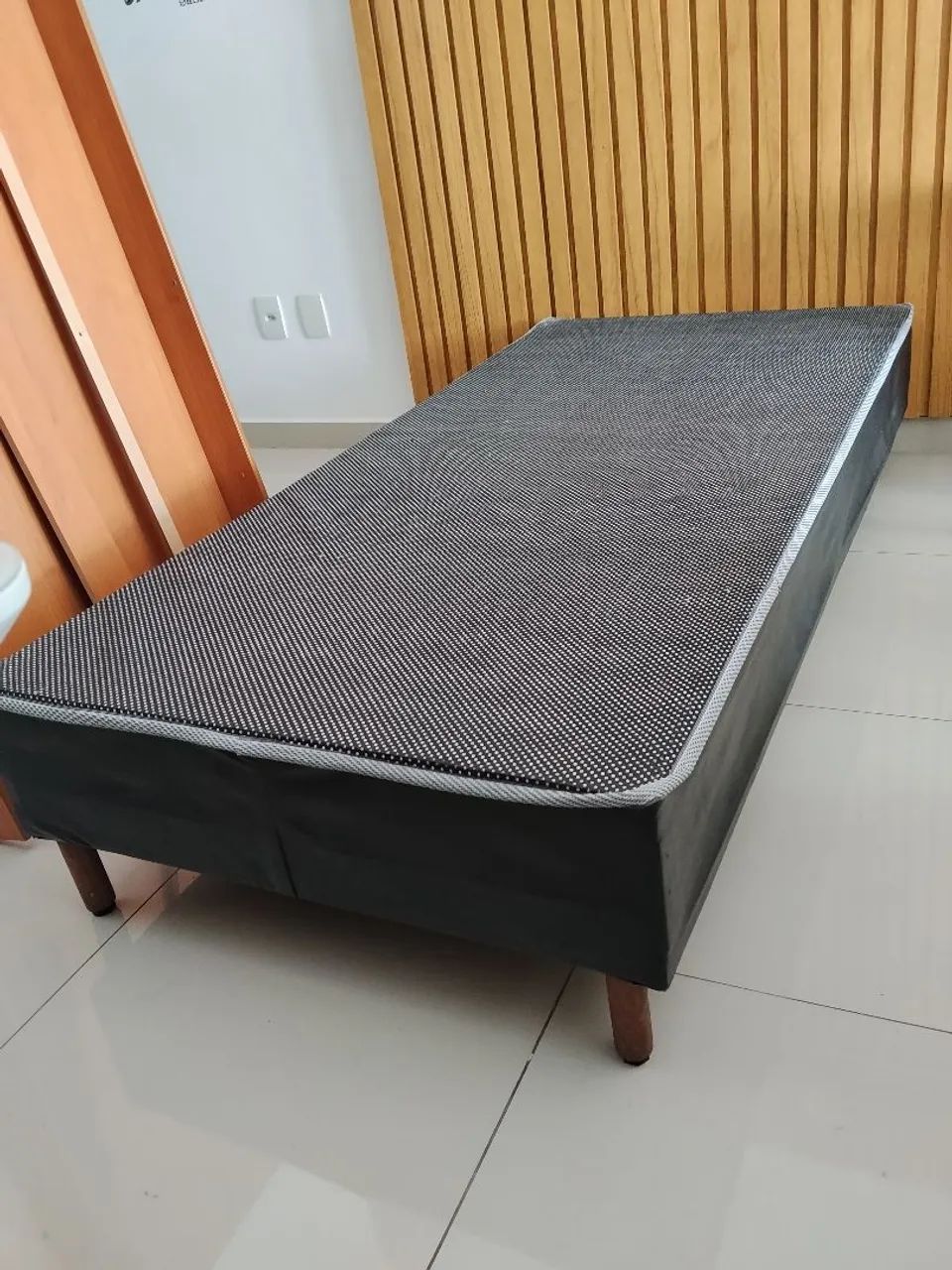 Box de Cama Solteiro