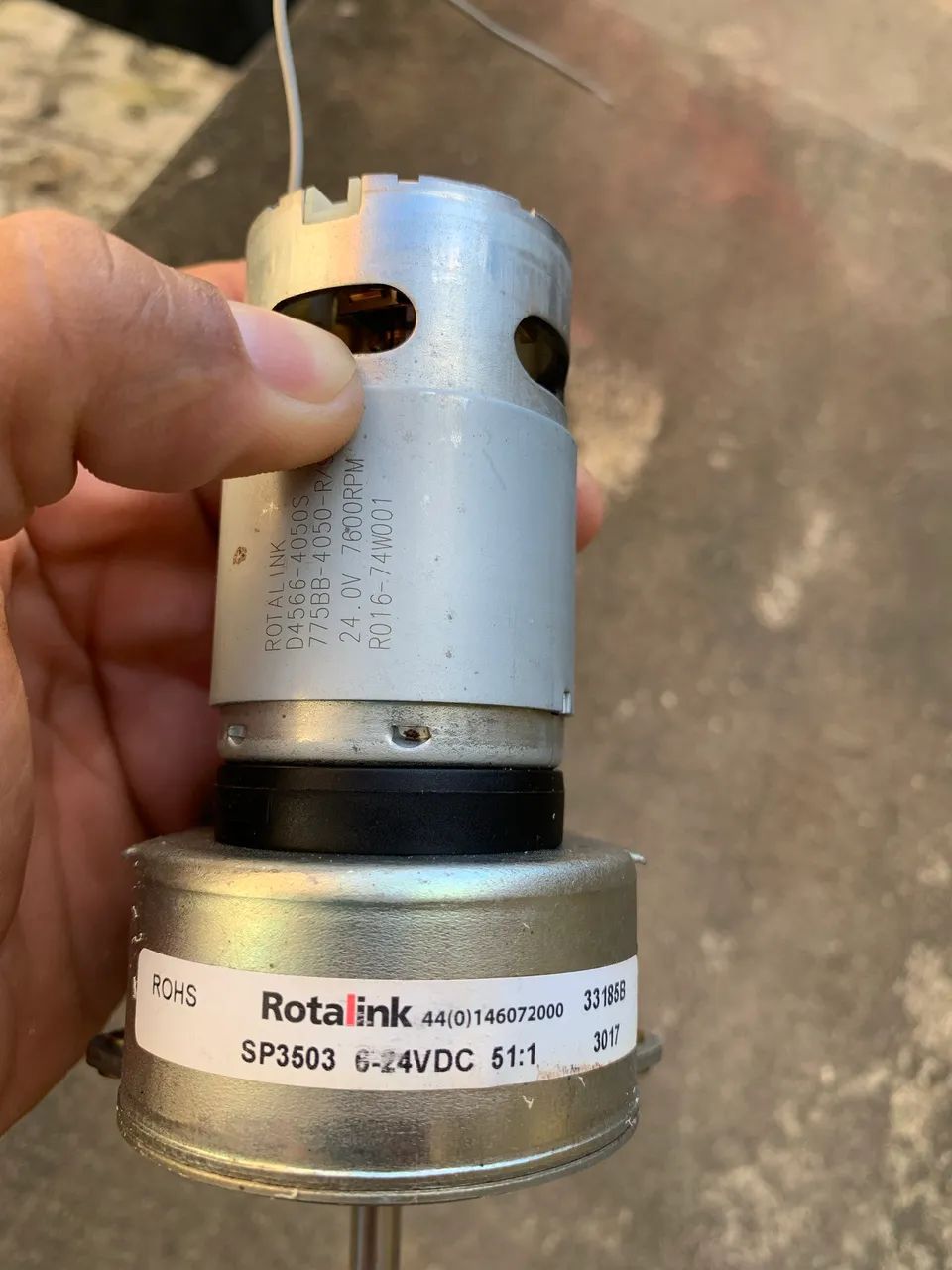 Motor elétrico 24v com redução  - Foto 2