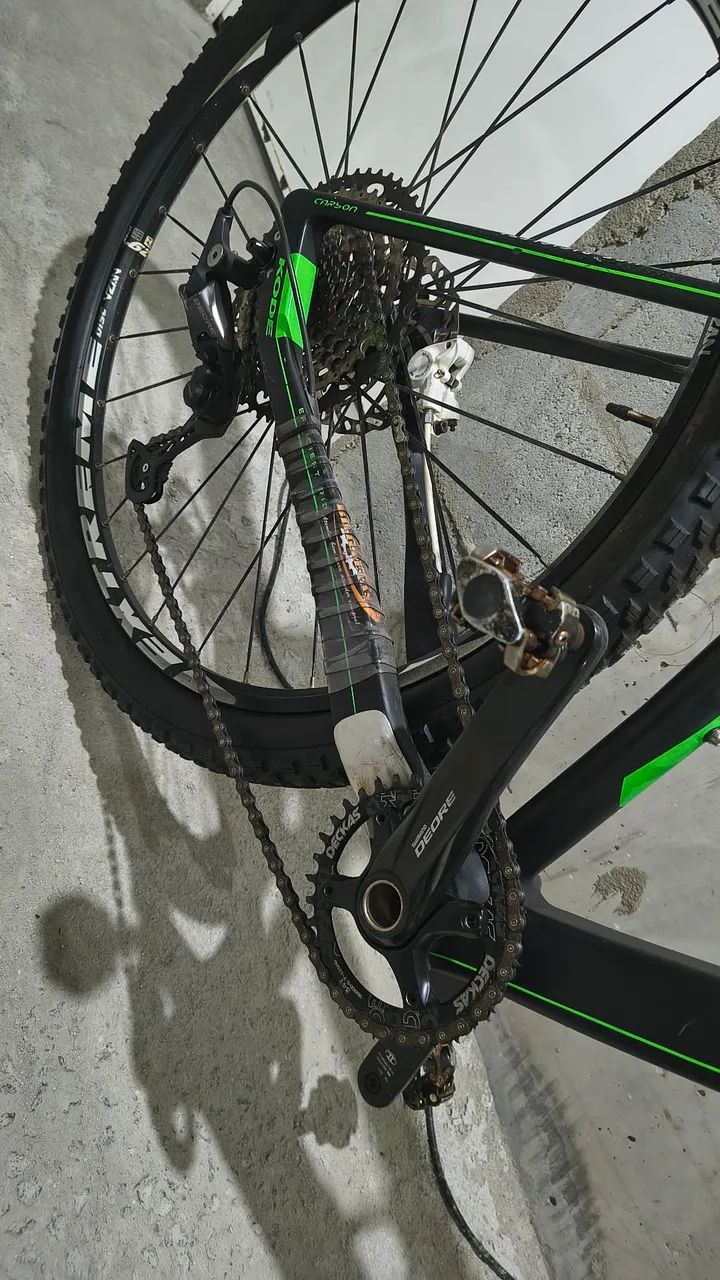 Bike de Carbono Aro 29  - Foto 5