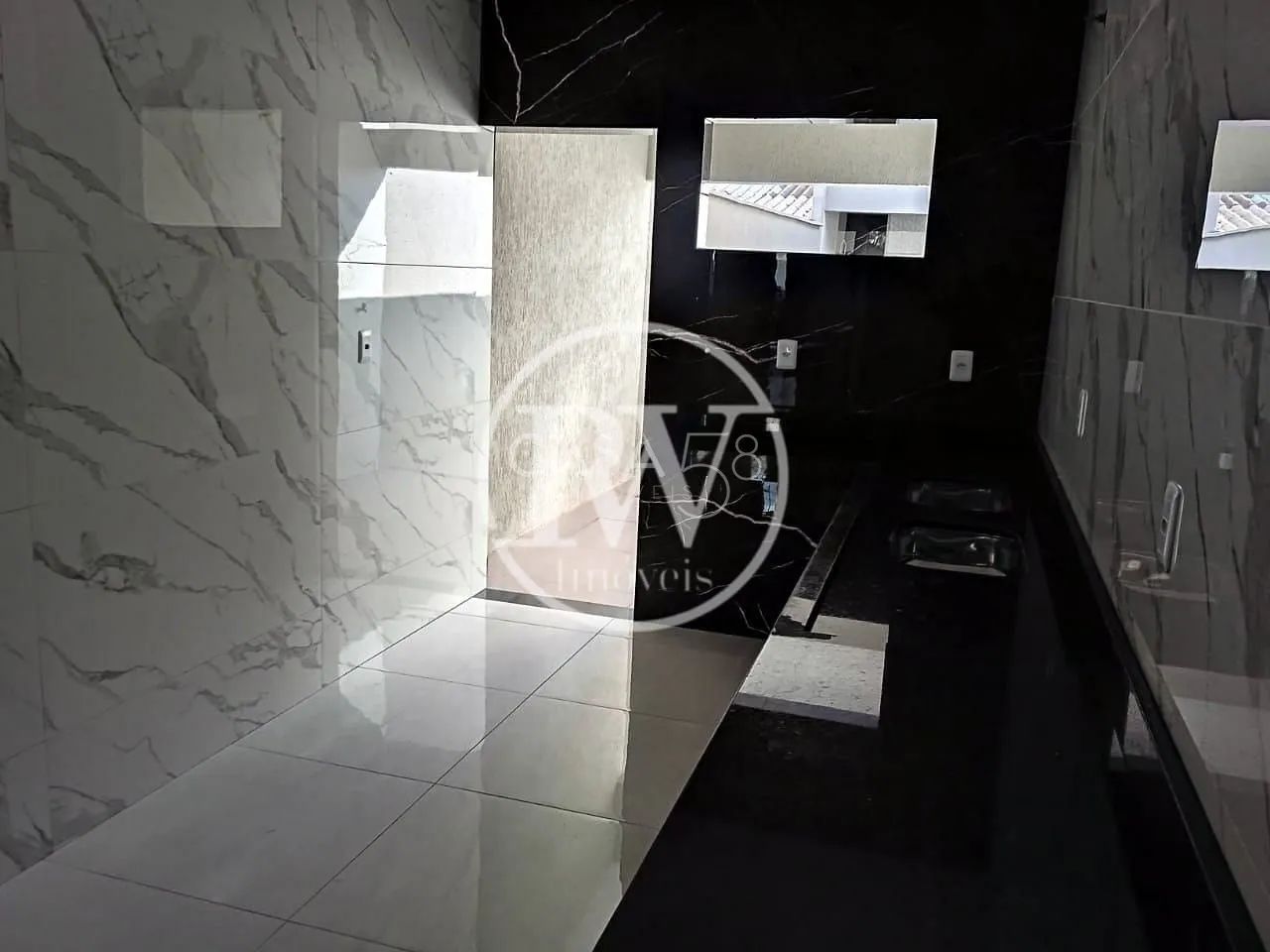 Casa Ampla com Sala Comercial  3 Quartos + Espaço para Negócio  170m² - Foto 4