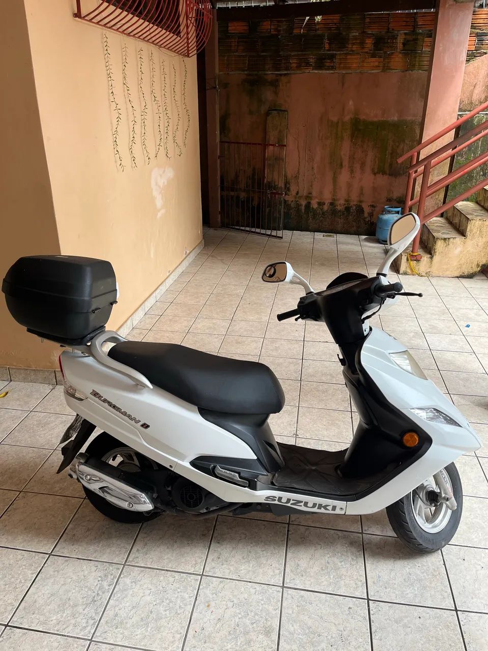 Suzuki Burgman 125 Cilindrada Automática - Foto 2