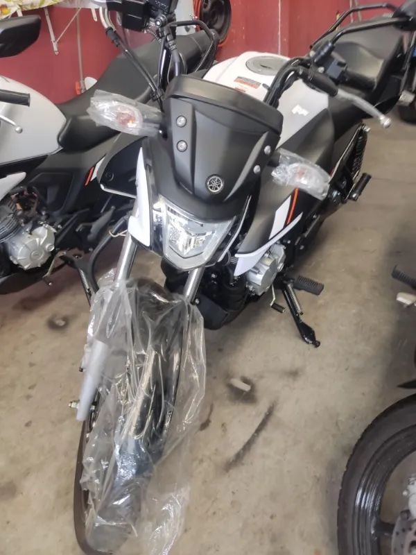 Yamaha YBR 150 Factor 150 cc  - Foto 5