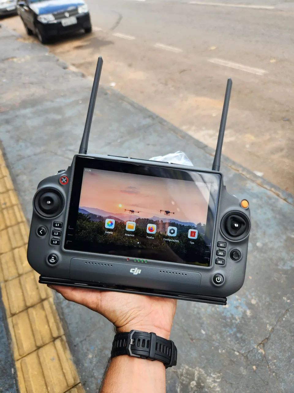 Controle DJI RC PLUS Enterprise  - Foto 4