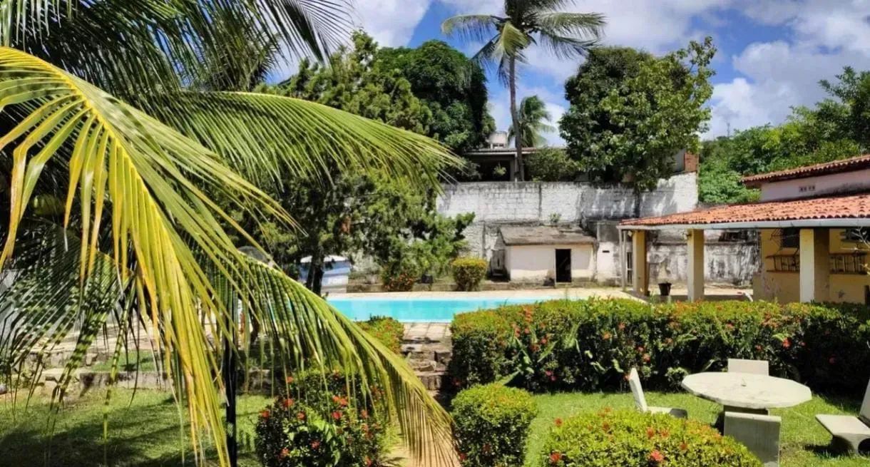 1 OPORTUNIDADE EM ITAMARACÁ  CASA COM PISCINA E 900m² A 700m DA PRAIA