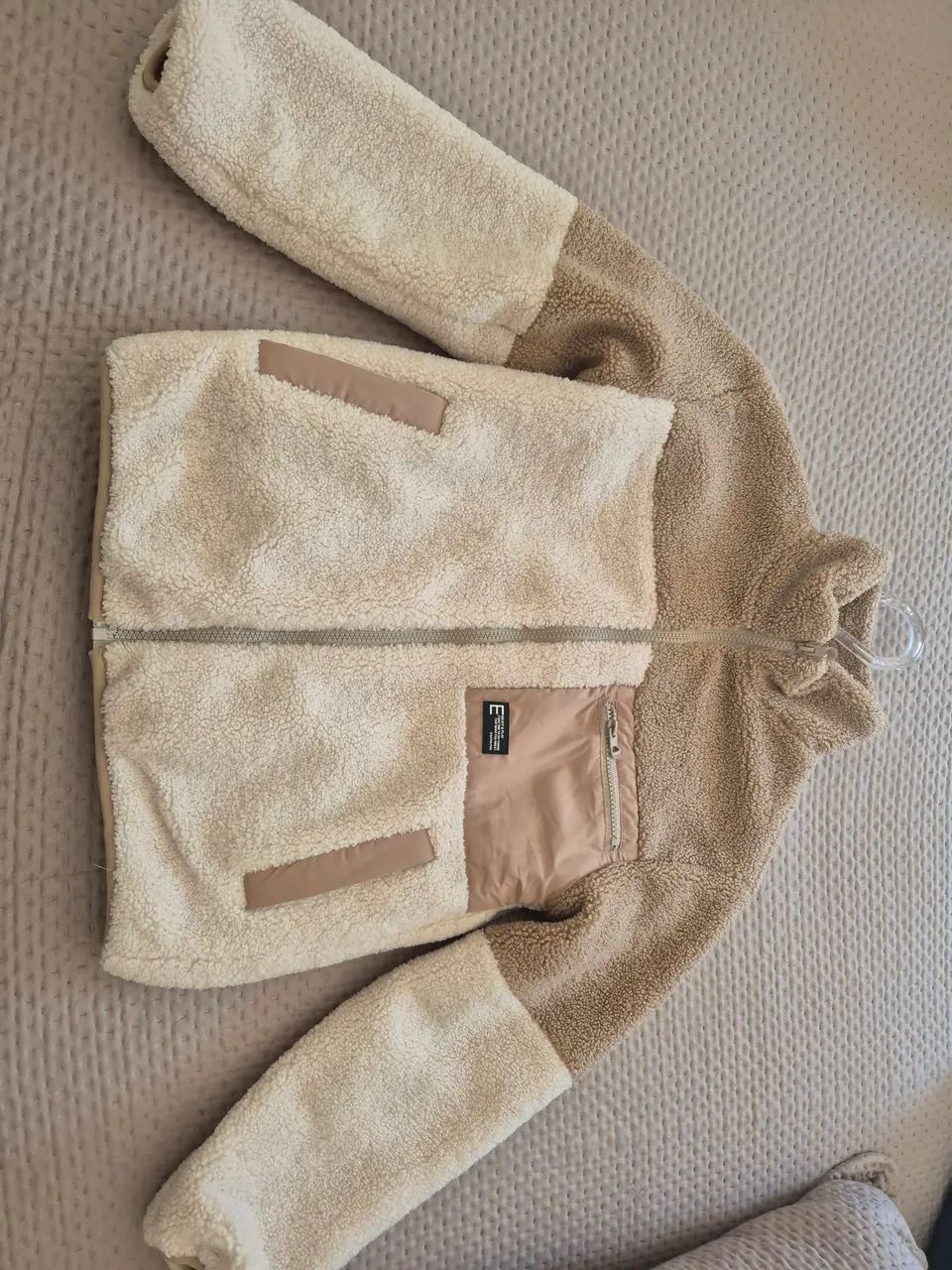 Casaco infantil da marca Zara