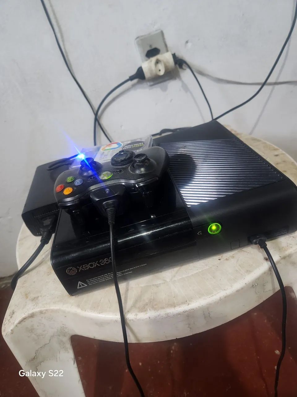 XBOX 360 SUPER SLIM COM JOGOS NO HD