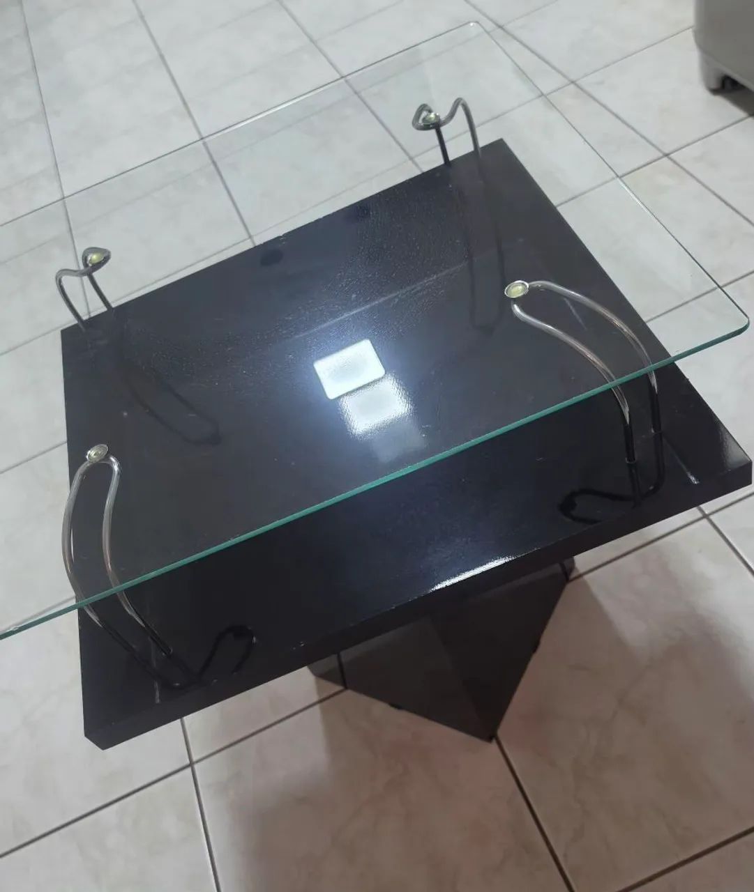 Mesa de canto decorativa