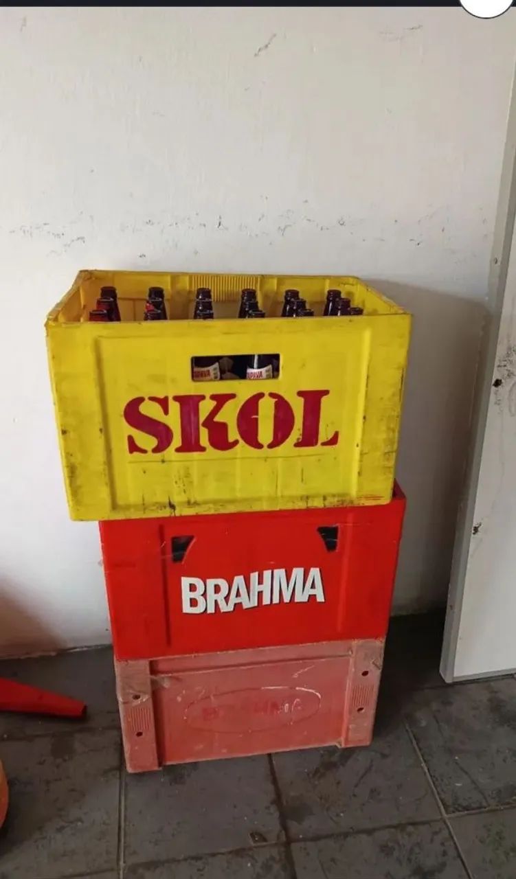 engradados de cervejas