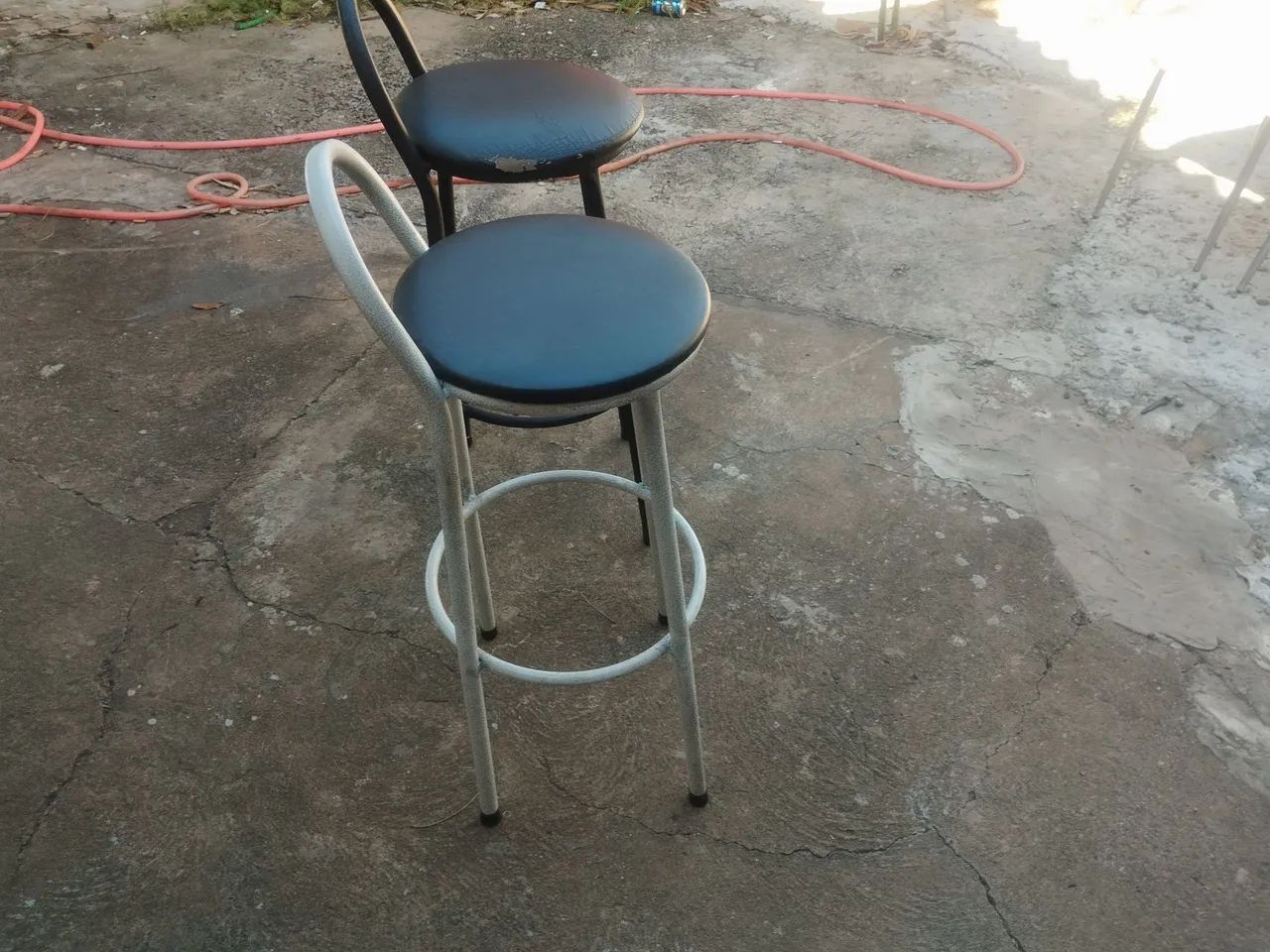 BANQUINHOS DE ENCOSTO BAIXO  - Foto 2