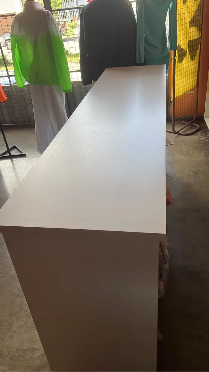 Vende-se moveis para loja 